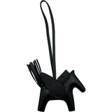 エルメス HERMES ロデオペガサスPM K刻 ブラック アニューミロ レディース チャーム