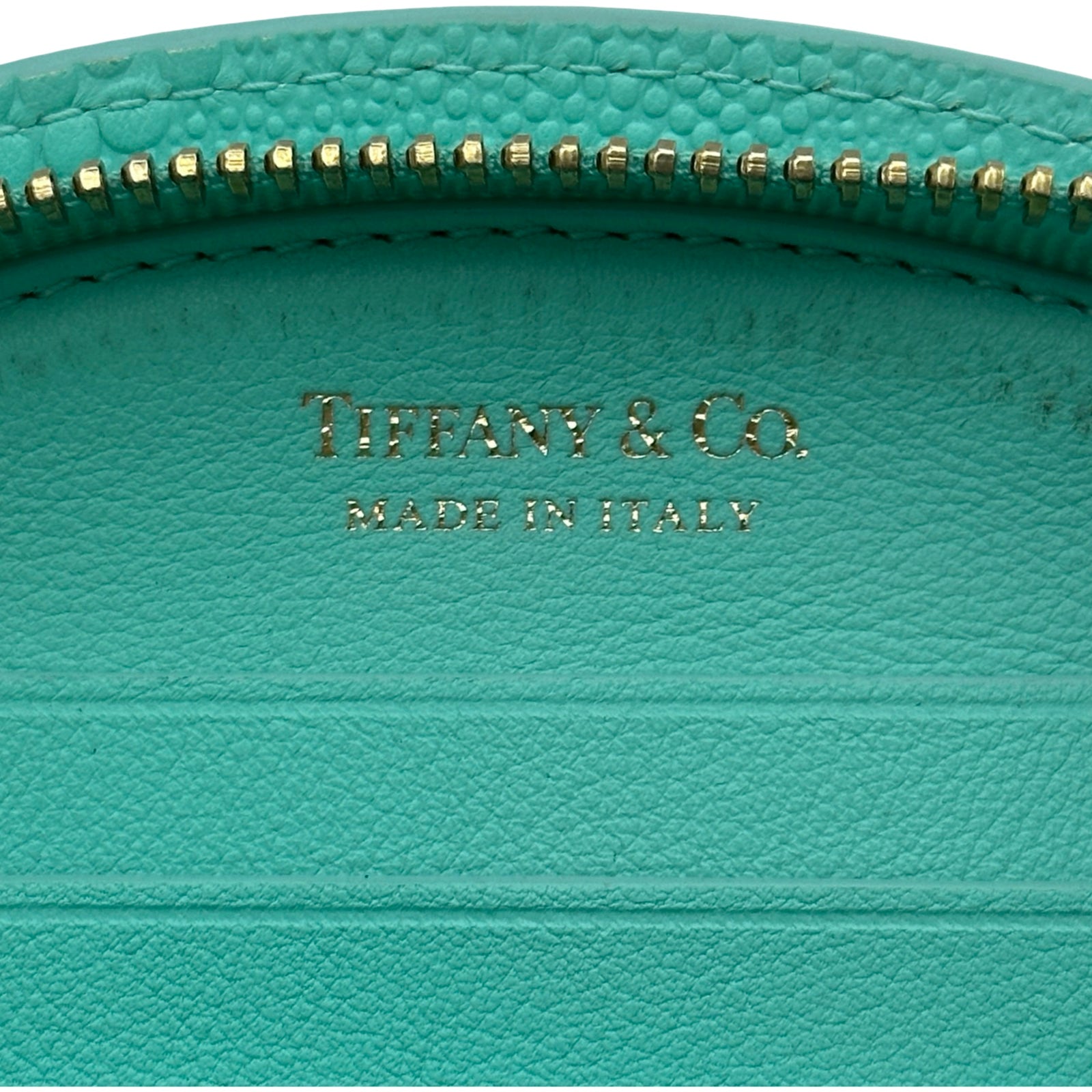 ティファニー TIFFANY＆CO ハーフムーンウォレット ライトブルー