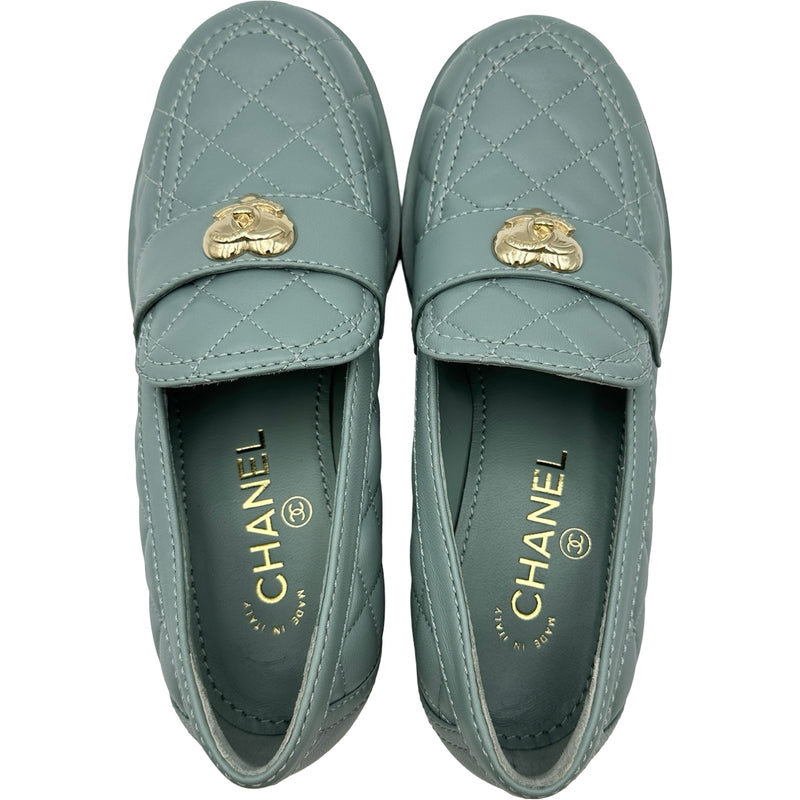 CHANEL キルティングレザー ローファー 37.5 シャネル CHANEL マトラッセキルティングレザーローファー G39697