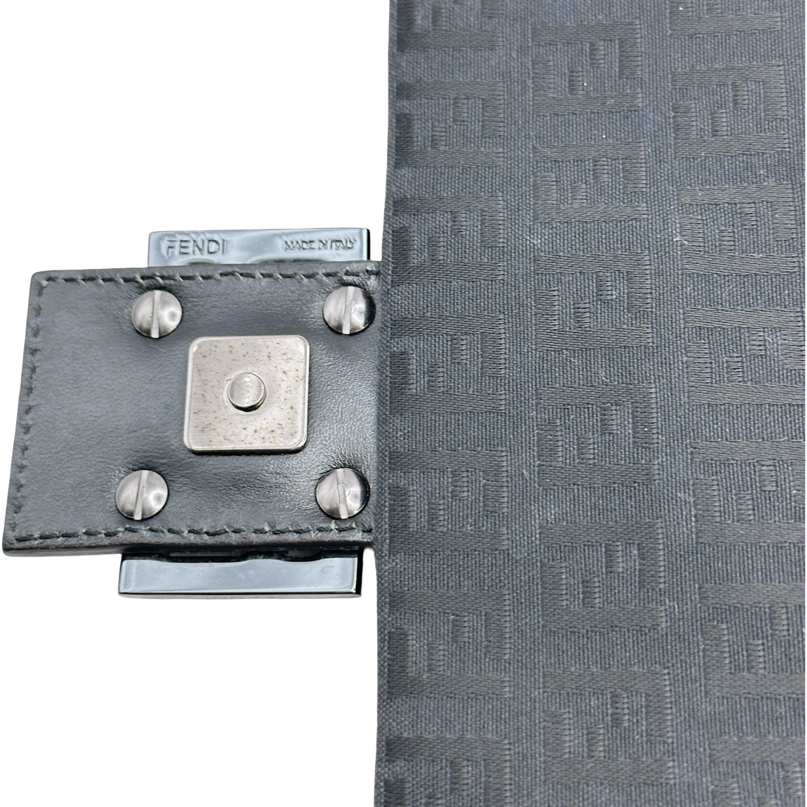 フェンディ FENDI ズッキーノ柄 ショルダー 8BT075 ブラック シルバー