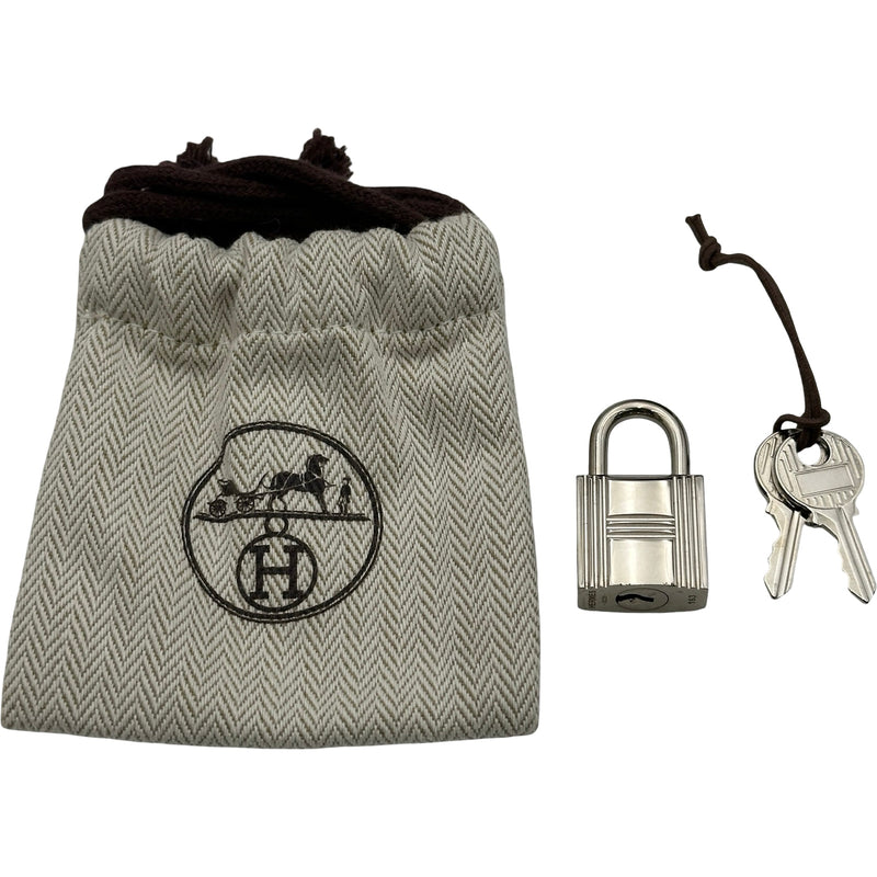 エルメス HERMES ピコタンロックPM エクラ Y刻 ゴールド/ナタ シルバー 