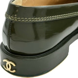 シャネル CHANEL ロゴプレートパテントローファー G37430 カーキ パテント レディース ローファー