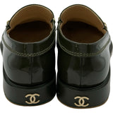 シャネル CHANEL ロゴプレートパテントローファー G37430 カーキ パテント レディース ローファー