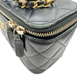 シャネル CHANEL マトラッセ スモールヴァニティバッグ AP1472 31番台 ブラック ゴールド金具 ラム レディース ショルダーバッグ