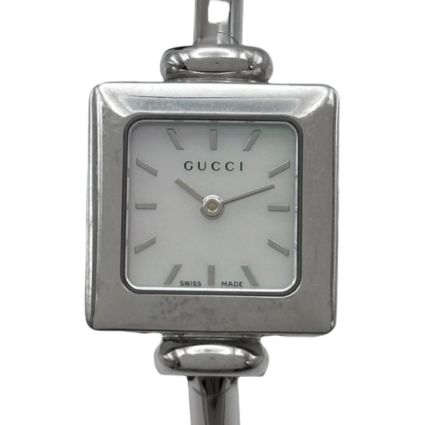 GUCCI 1900L 腕時計 バングルウォッチ スクエア シルバー グッチ GUCCI バングルウォッチ スクエア 1900L ホワイトシェル
