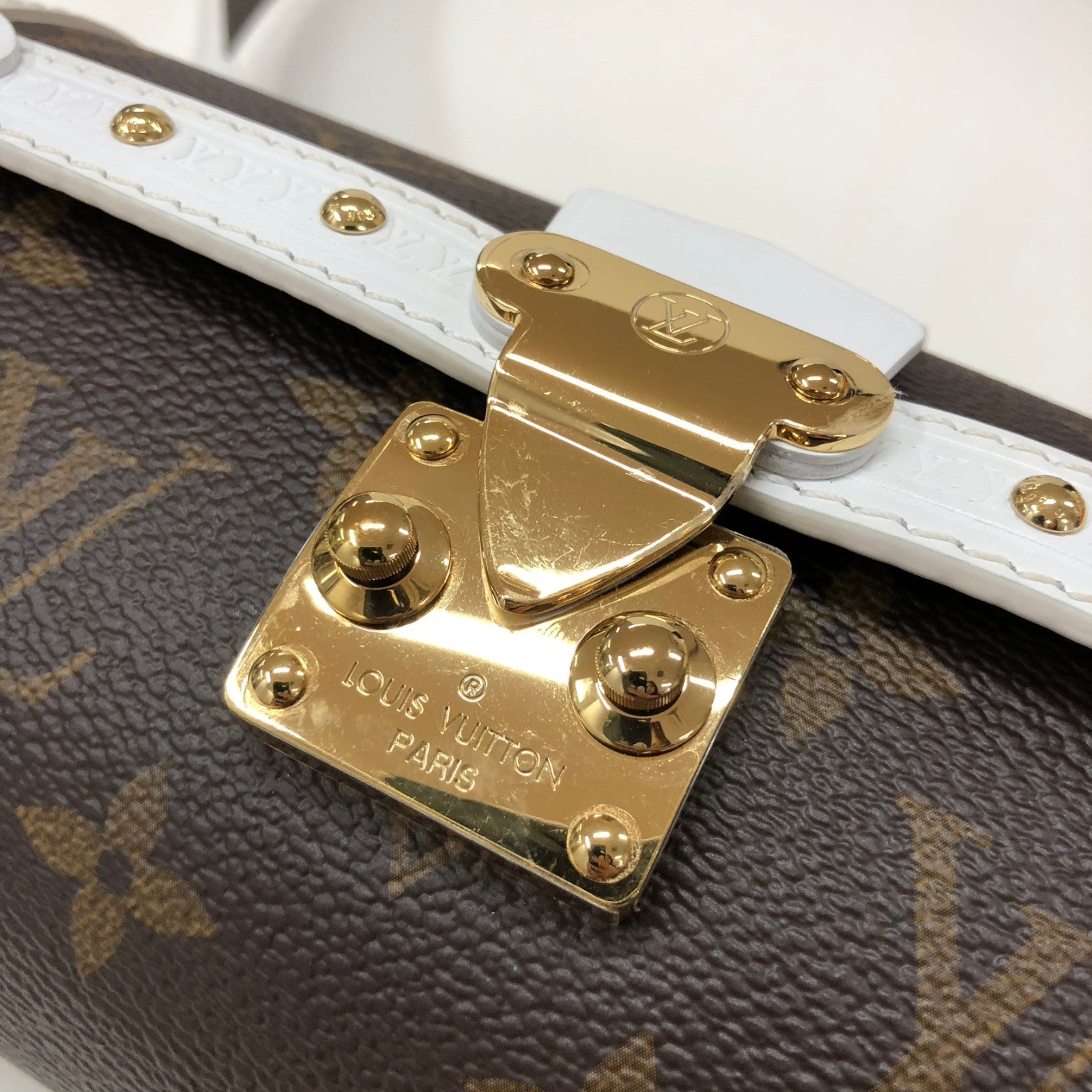 ルイ・ヴィトン LOUIS VUITTON パピヨントランク M81485 ブラウン