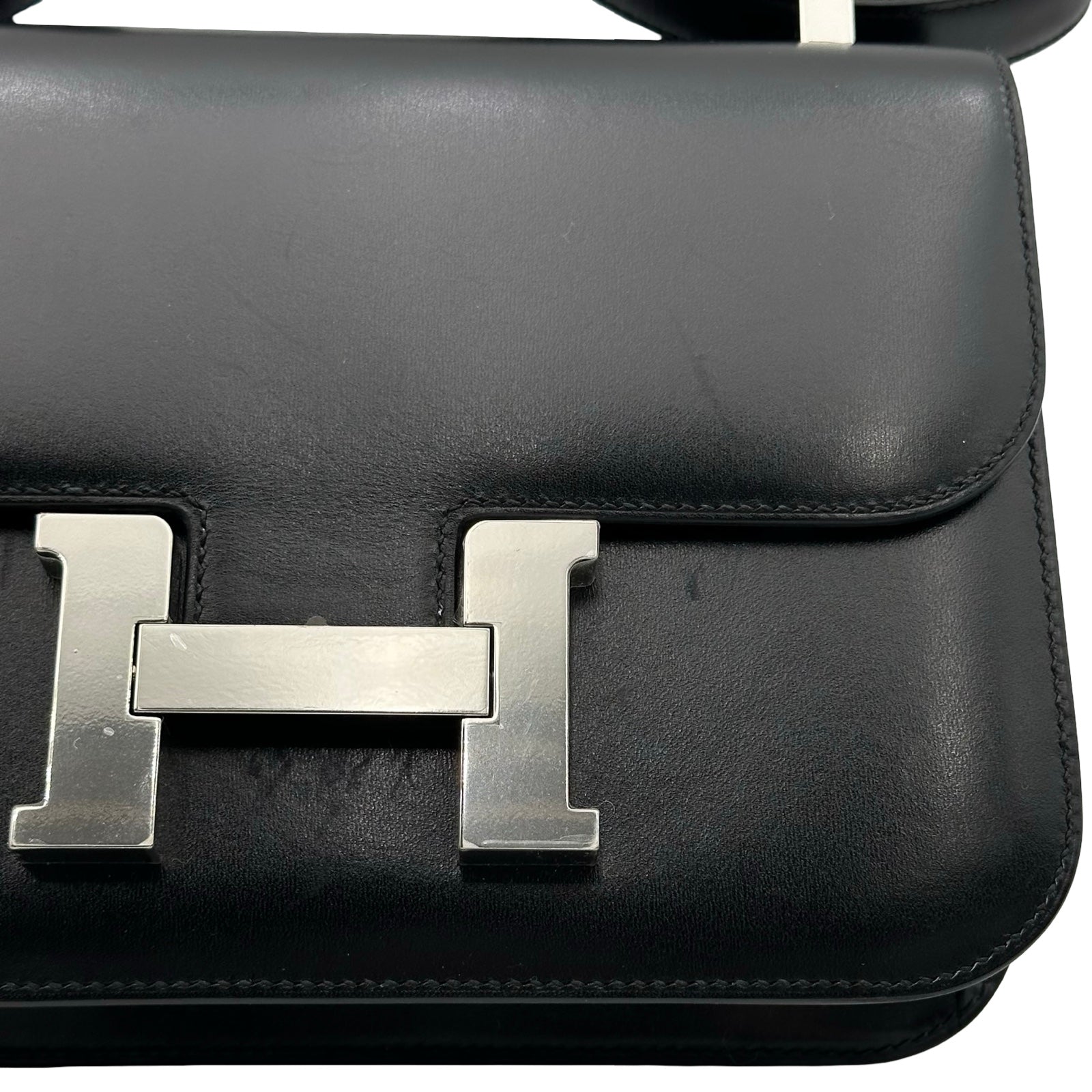 訳有りエルメスショルダーバッグ❗️ブラックｘシルバー❗️部品が足りません❗️ エルメス HERMES コンスタンス24 ミロワール W刻 ブラック シルバー