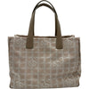 シャネル CHANEL ニュートラベルライントートMM A15991 8番台 ピンクベージュ ゴールド金具 ナイロンジャガード レディース トートバッグ