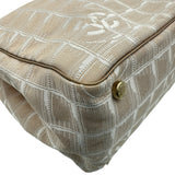 シャネル CHANEL ニュートラベルライントートMM A15991 8番台 ピンクベージュ ゴールド金具 ナイロンジャガード レディース トートバッグ