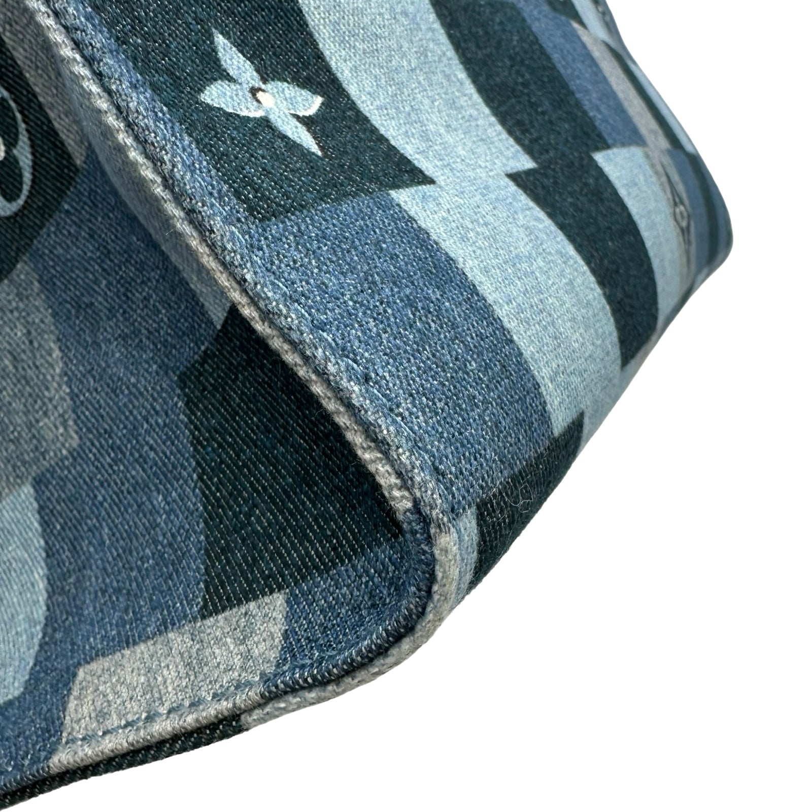 ルイ・ヴィトン LOUIS VUITTON オンザゴー GM M44992 ブルー/レッド