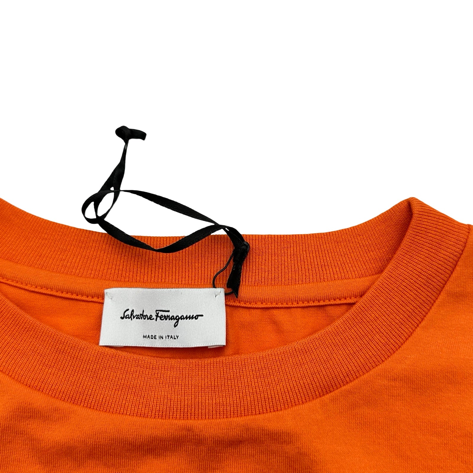 サルヴァトーレ・フェラガモ Salvatore Ferragamo フロントラバーロゴ