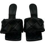 ボッテガ・ヴェネタ BOTTEGA VENETA イントレチャート ヒールサンダル ブラック レザー レディース サンダル