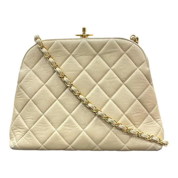 CHANEL マトラッセ キャンバス地 ベージュ ゴールドチェーン バッグ シャネル CHANEL マトラッセクラスプチェーンバッグ ベージュ/ゴールド