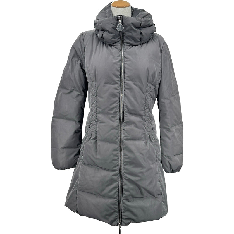 美品✨モンクレール　ダウンコート　MADINE グレー レディースM モンクレール MONCLER RENNE ダウンコート グレー ナイロン レディース