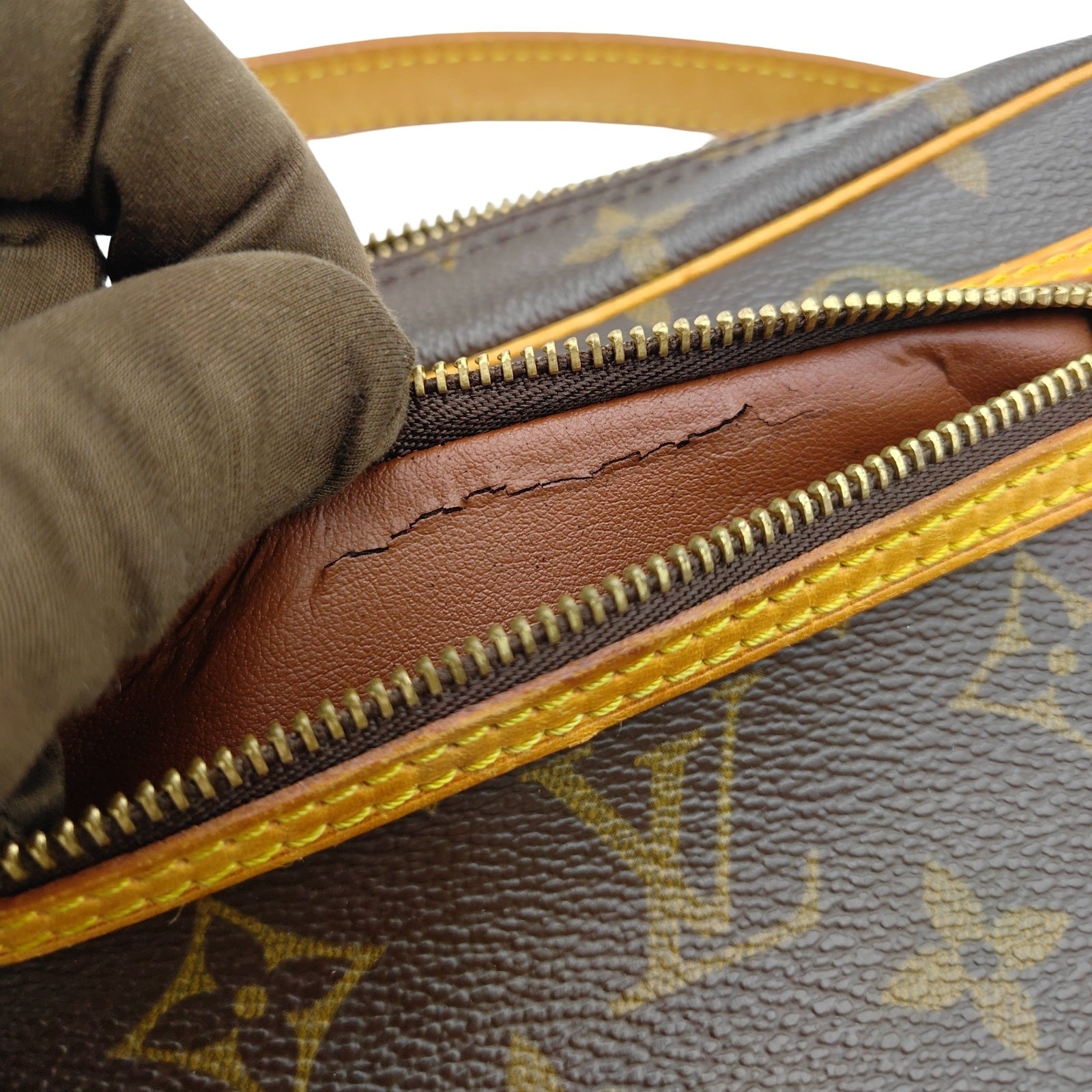 ルイ・ヴィトン LOUIS VUITTON ポシェット・シテ M51183 ブラウン