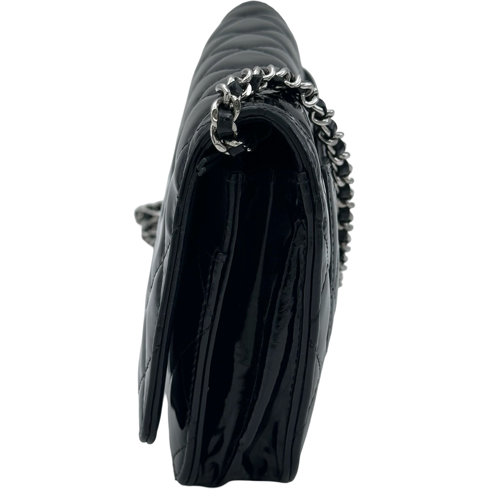 シャネル CHANEL マトラッセ チェーンウォレット A33814 15番台