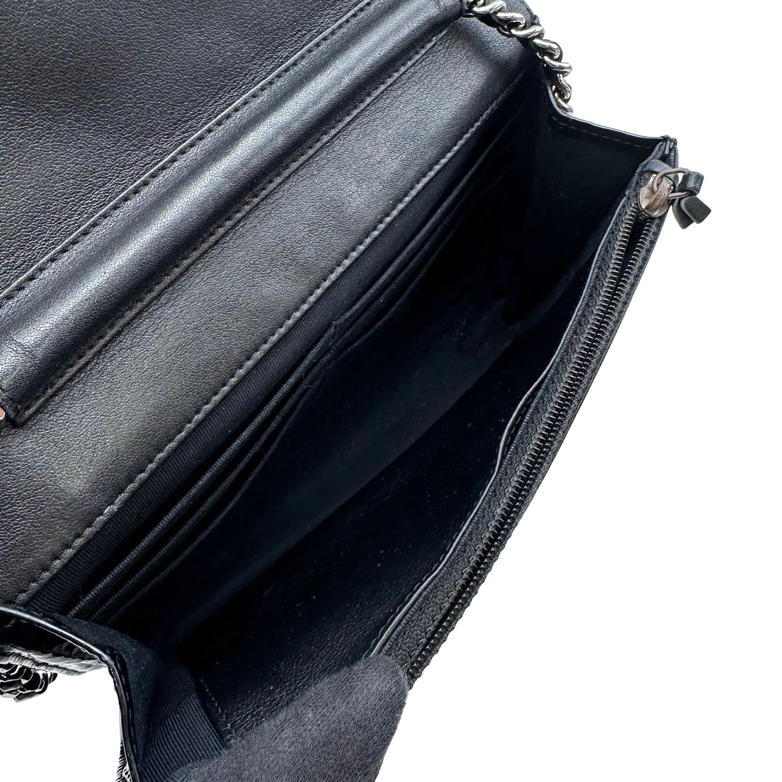 シャネル CHANEL マトラッセ チェーンウォレット A33814 15番台