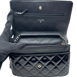 シャネル CHANEL マトラッセ チェーンウォレット A33814 15番台 ブラック シルバー金具 エナメル レディース ショルダーバッグ