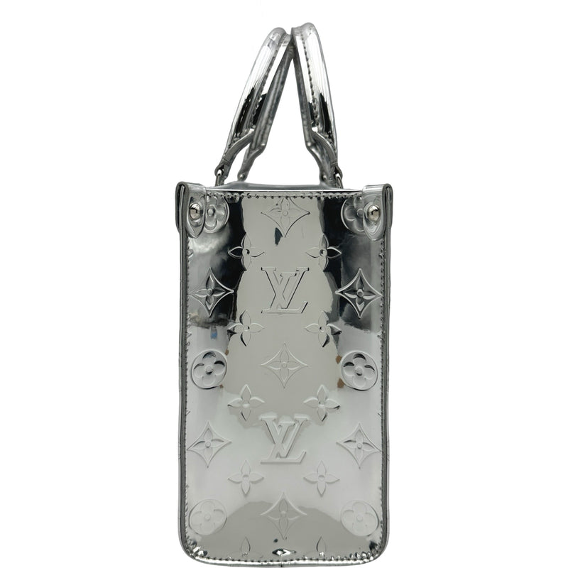ルイ・ヴィトン LOUIS VUITTON オンザゴーPM M26373 シルバー