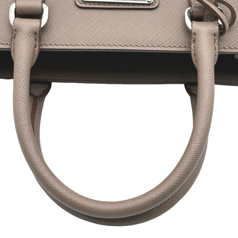 プラダ PRADA ガレリア ミニ 1BA296 ベージュ シルバー金具