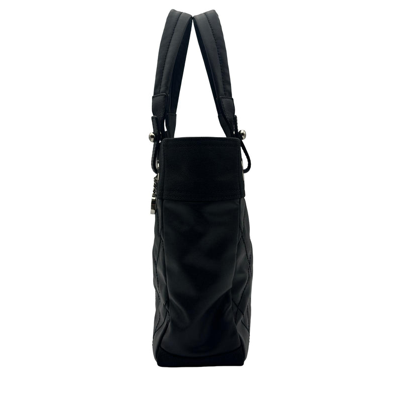 良品 CHANEL シャネル パリビアリッツ トート PM A34208 黒 シャネル CHANEL バリビアリッツトートPM A34208 11番台 ブラック