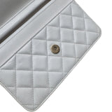 シャネル CHANEL マトラッセチェーンウォレット ホワイト キャビアスキン ゴールド金具 レディース ショルダーバッグ