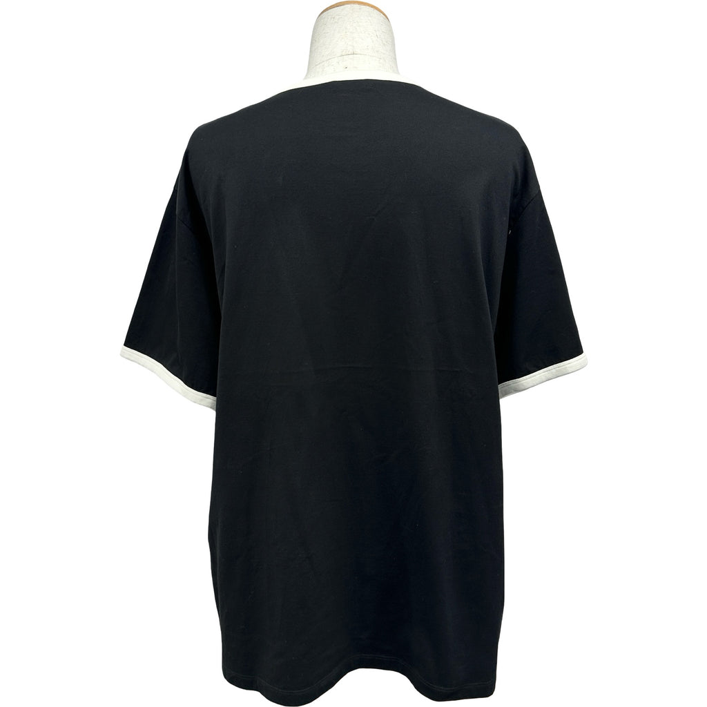 りのCELINE セリーヌ　半袖　カットソー　スタッズ　ブラック　ロゴ セリーヌ CELINE ロゴプリントTシャツ RX00F507Z ブラック コットン
