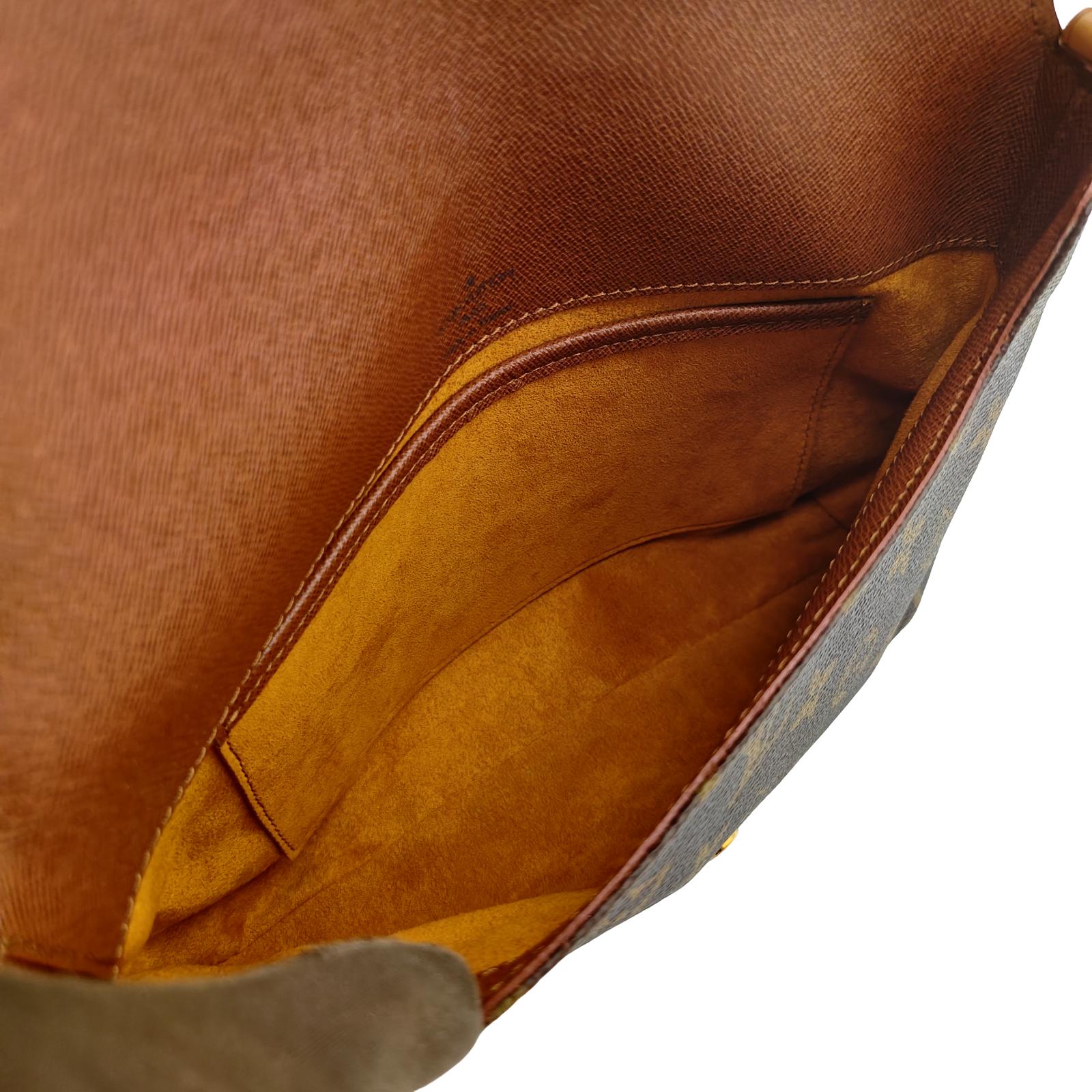 ルイ・ヴィトン LOUIS VUITTON ミュゼット・タンゴ ショート M51257 