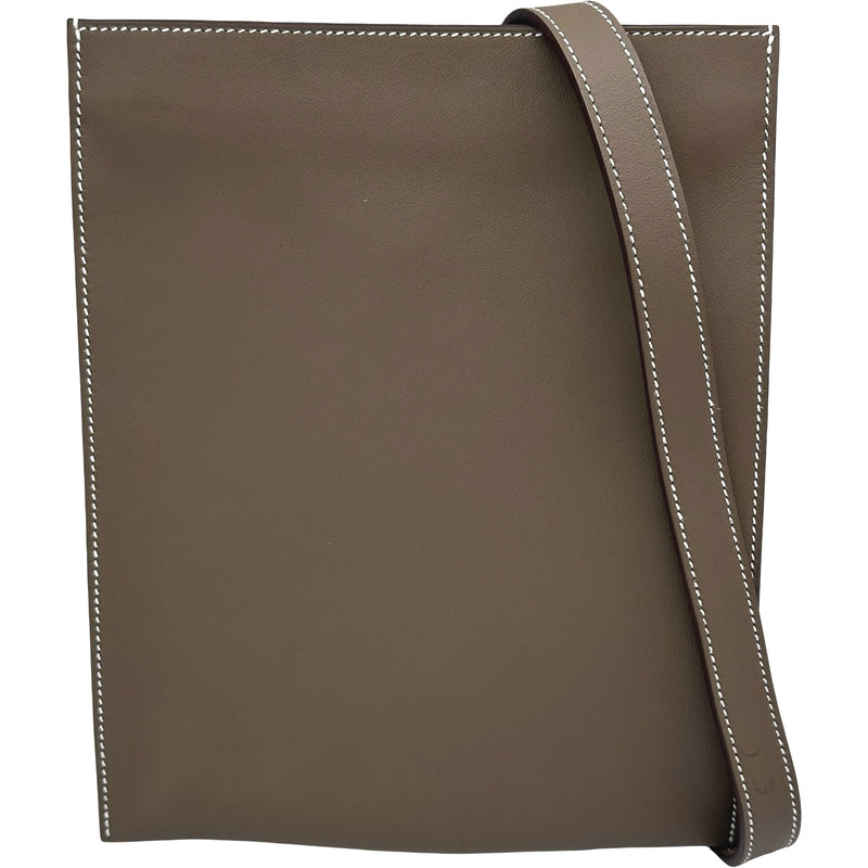 美品 エルメス ヴェスパ グレージュ ムートン ブラウン シルバー金具 手袋 エルメス HERMES ポッシャンプリュス U刻 エトゥープ シルバー金具