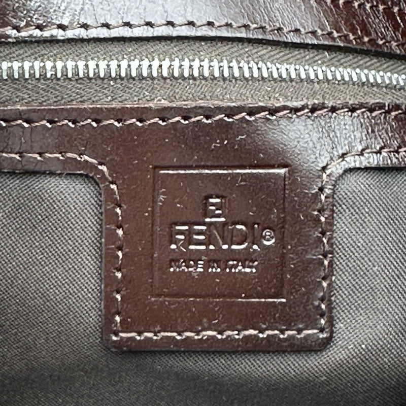 フェンディ FENDI マンマバケット 26325 ブラウン シルバー金具 ジャガード レザー レディース ショルダーバッグ FENDI - フェンディ FENDI マンマバケット 26325 ブラウン シルバー