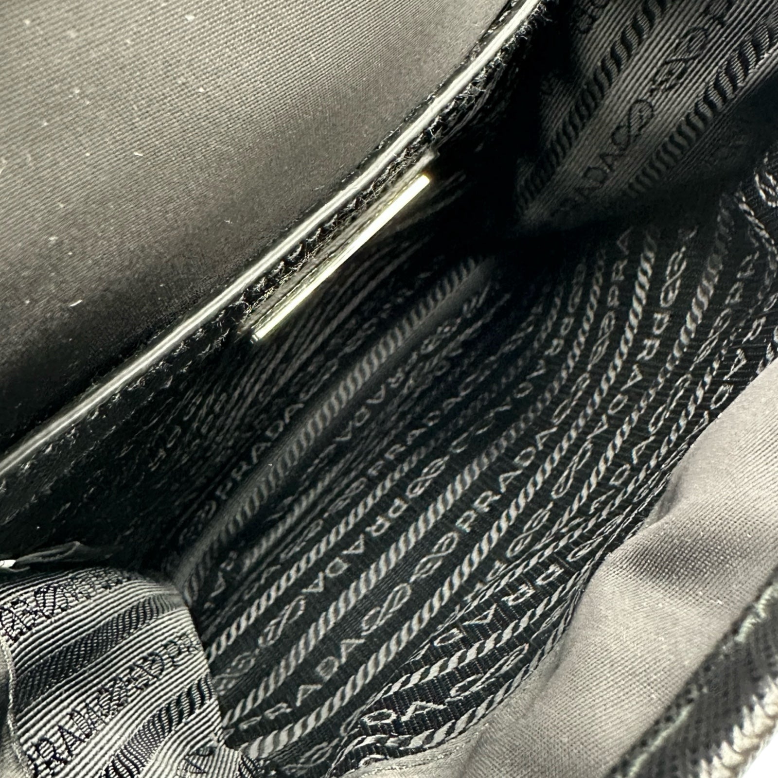プラダ PRADA Re-Nylon ショルダーバッグ 2VD028 ブラック シルバー金具 ナイロン レディース ショルダーバッグ プラダ PRADA Re-Nylon ショルダーバッグ 2VD028 ブラック シルバー