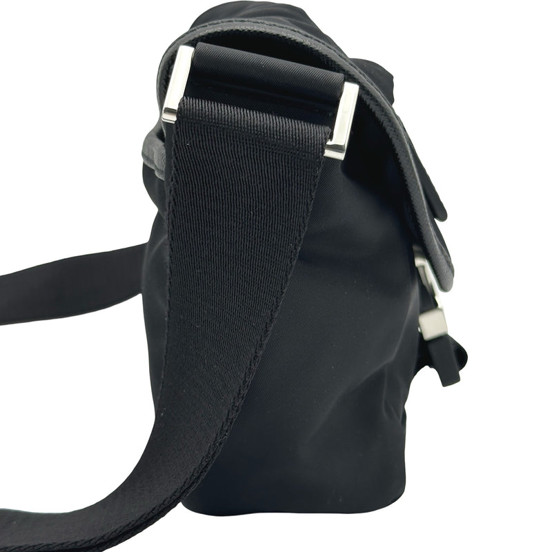 プラダ PRADA Re-Nylon ショルダーバッグ 2VD070 ブラック ナイロン