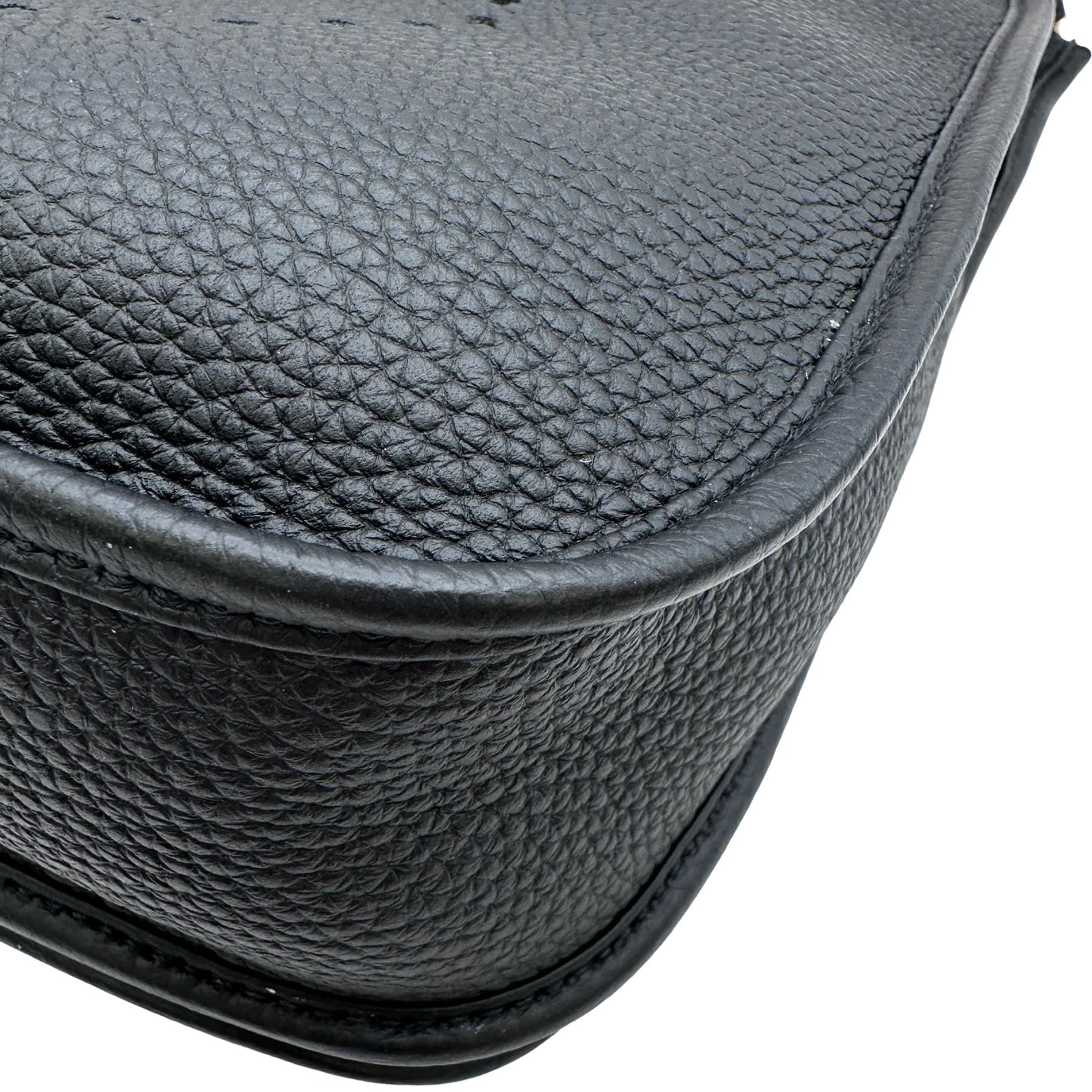 エルメス HERMES エヴリン3 PM B刻印 ブラック ゴールド金具 トリヨン