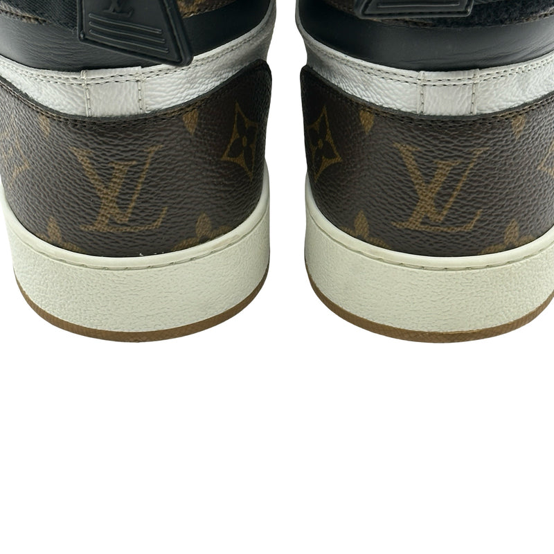 ルイ・ヴィトン LOUIS VUITTON リヴォリライン モノグラムハイカット