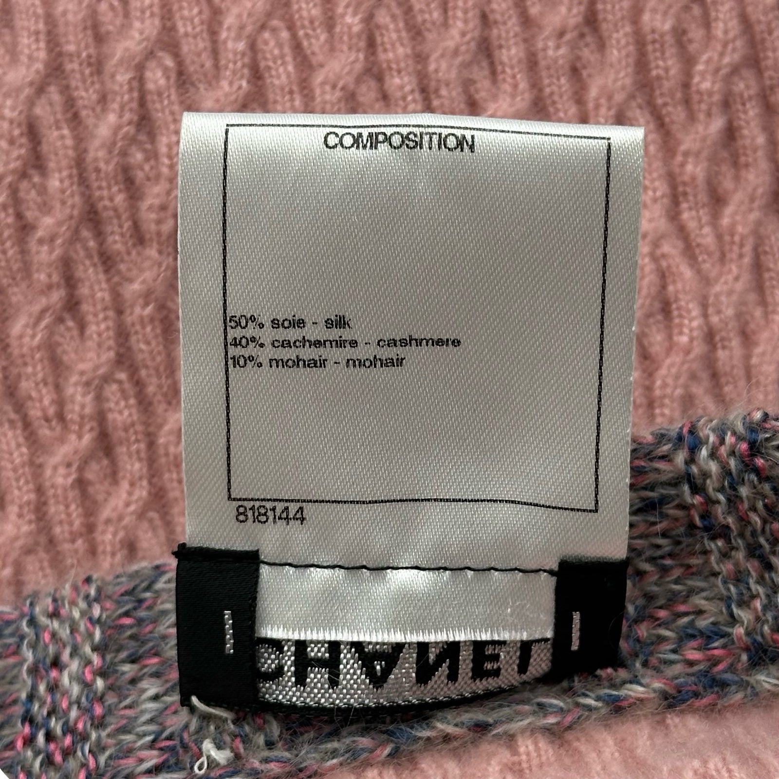 シャネル CHANEL カメリアボタンデザインカーディガン P52797 ピンク カシミヤ レディース カーディガン シャネル CHANEL カメリアボタンデザインカーディガン P52797 ピンク