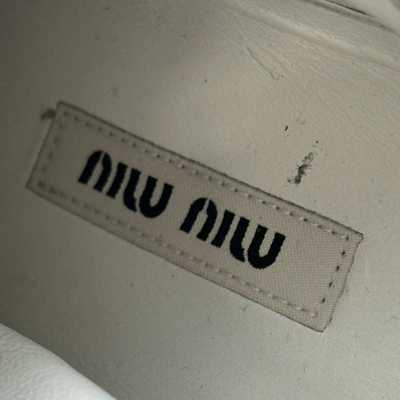 ミュウミュウ miu miu グリッタープラットフォームスニーカー シルバー