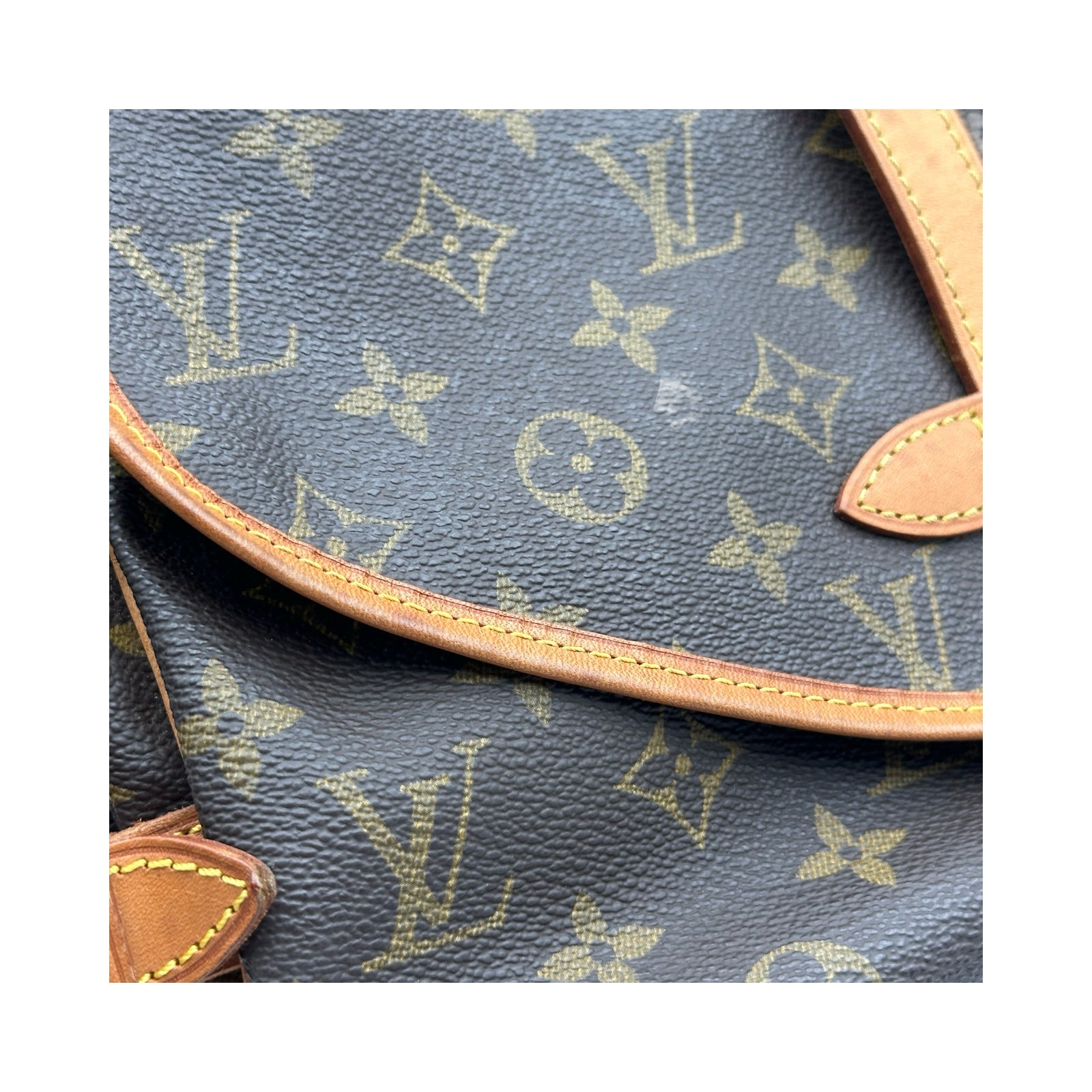 ルイ・ヴィトン LOUIS VUITTON ソミュール30 M42256 ブラウン