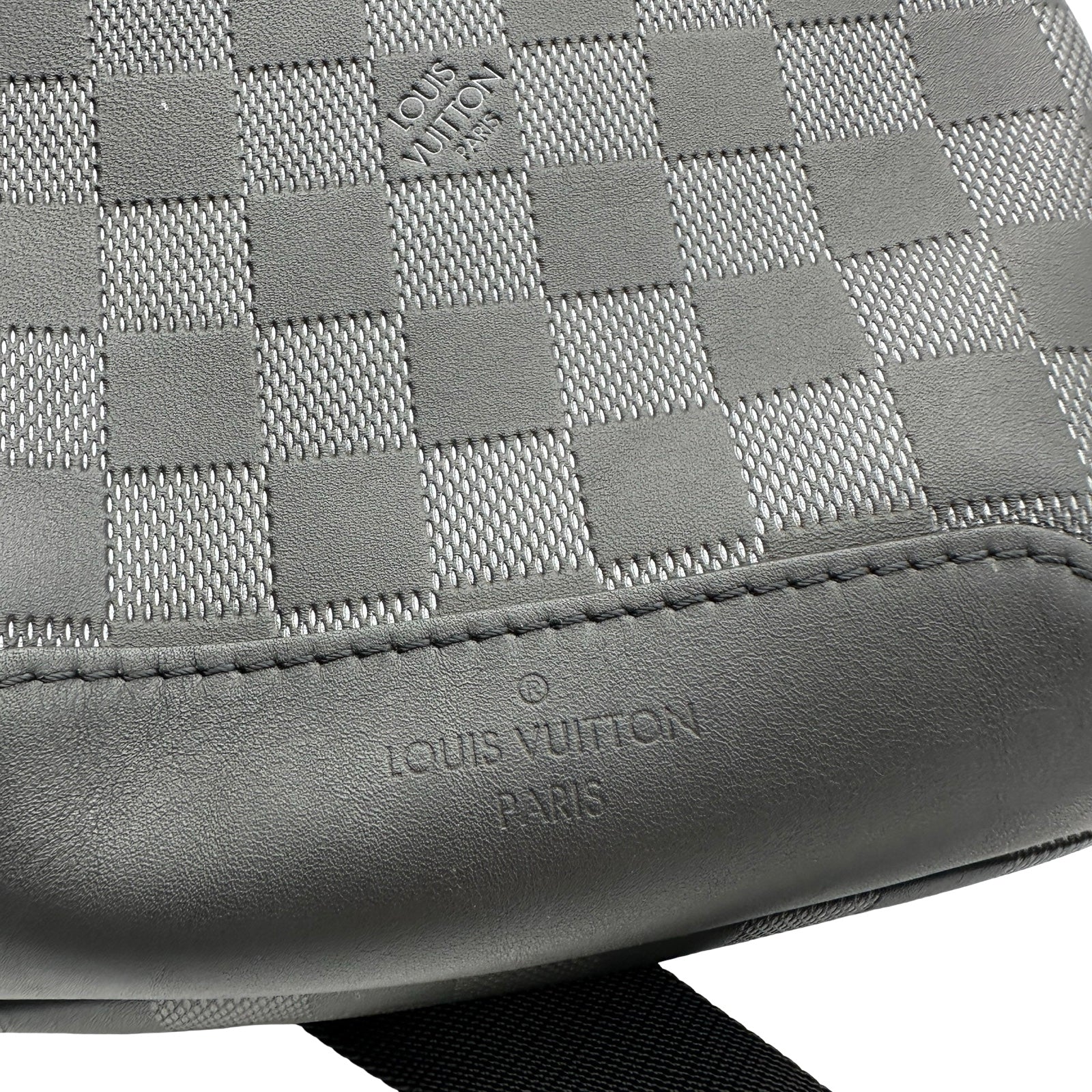 ルイ・ヴィトン LOUIS VUITTON アヴェニュー スリングバッグ N41720