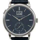 ランゲ＆ゾーネ A.LANGE&SOHNE サクソニア・アウトサイズデイト 381.029/(LSLS3813AD) ブラック ホワイトゴールド 自動巻き メンズ 腕時計