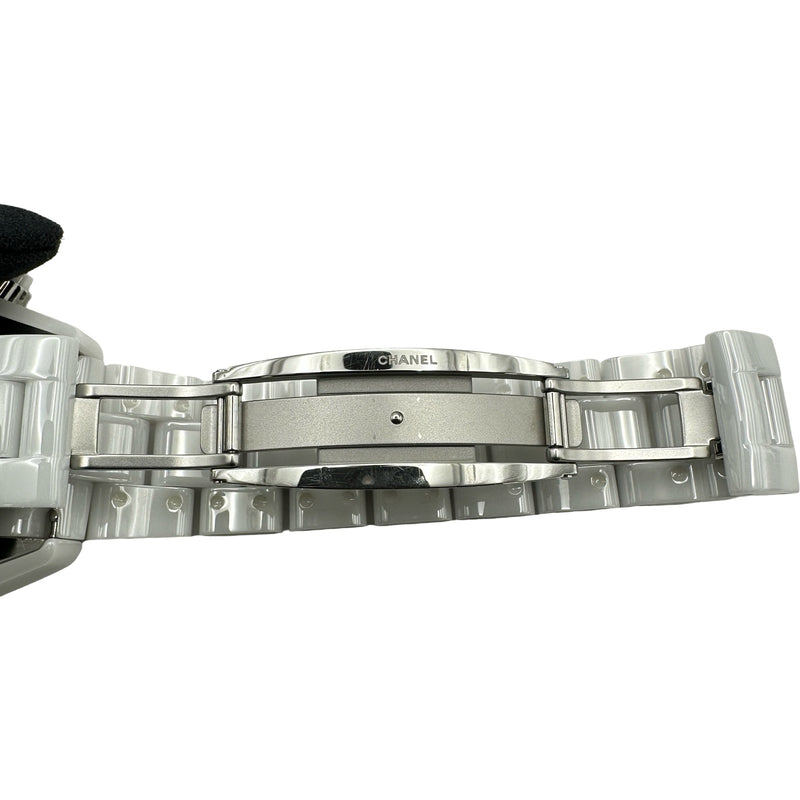 シャネル CHANEL J12クロノグラフ41MM H2009 ホワイト セラミック
