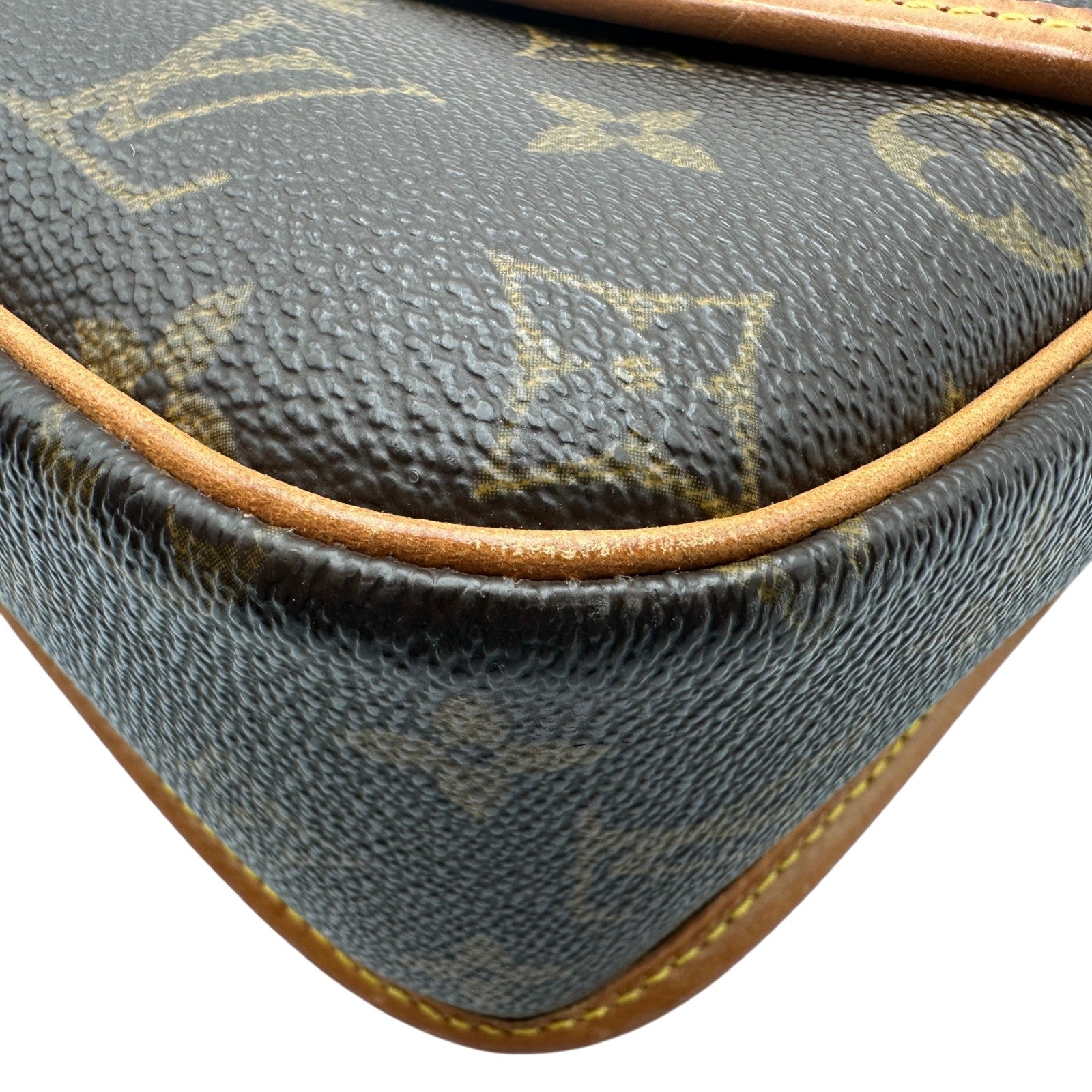 ルイ・ヴィトン LOUIS VUITTON ソローニュ M42250 ブラウン モノグラム