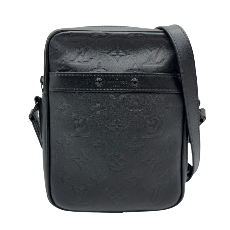 ルイヴィトン LOUIS VUITTON ダヌーブPM M43681 モノグラムシャドウ ポシェット 斜め掛け カバン バッグ ショルダーバッグ レザー ブラック ルイ・ヴィトン LOUIS VUITTON ダヌーブPM M43681 ブラック モノグラム