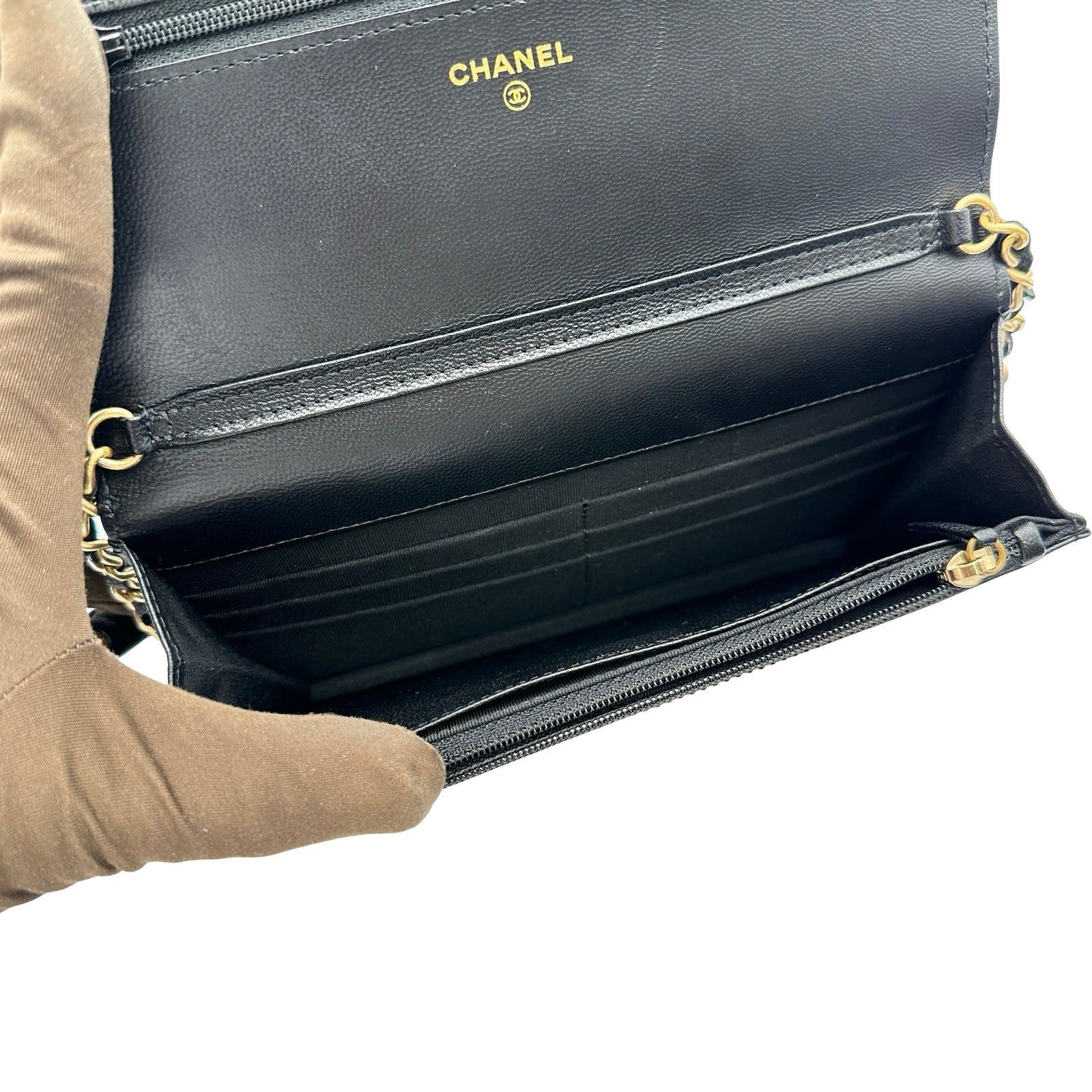 シャネル CHANEL マトラッセ チェーンウォレット AP2548 ブラック