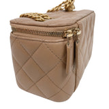 シャネル CHANEL マトラッセヴァニティケース AP3044 キャメル　ゴールド金具 ラムスキン レディース ショルダーバッグ