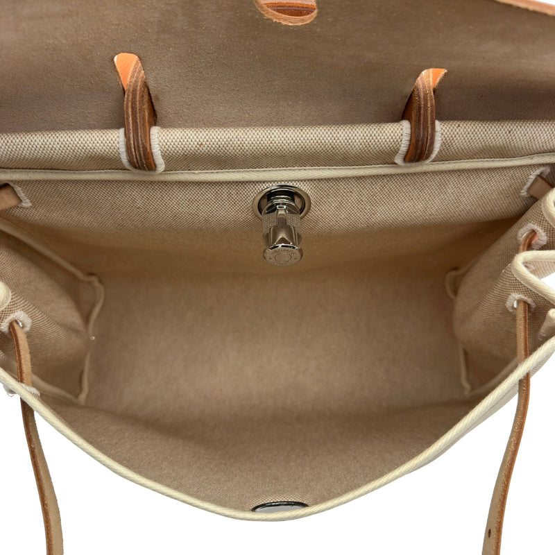 エルメス HERMES エールバッグMM □D刻 ベージュ/ゴールド シルバー