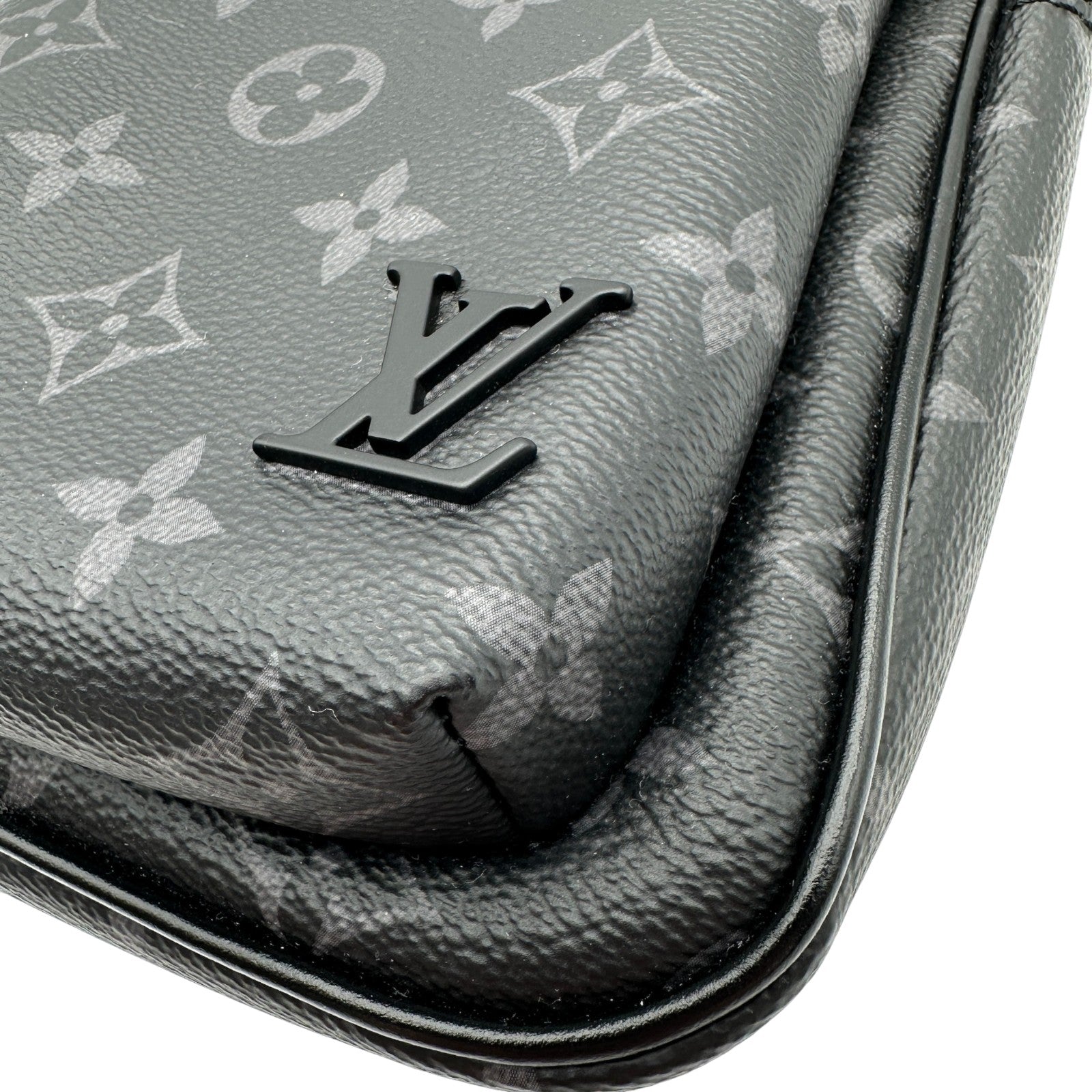 ルイ・ヴィトン LOUIS VUITTON アベニュー・スリングバッグPM M47137