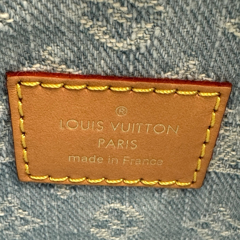 ルイ・ヴィトン LOUIS VUITTON ループ M24846 ブルー デニム