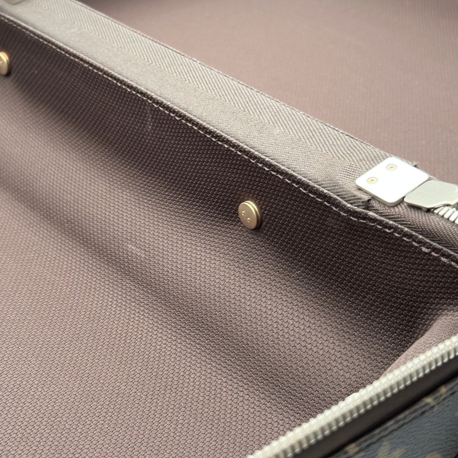 ルイ・ヴィトン LOUIS VUITTON ホライゾン55 M23203 モノグラム ユニ