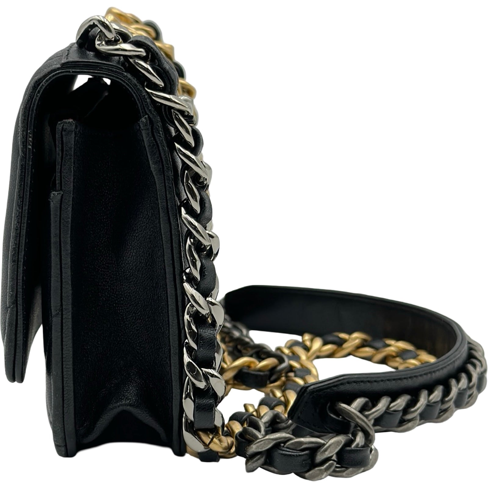 シャネル CHANEL CHANEL 19 チェーンウォレット AP0957 ブラック