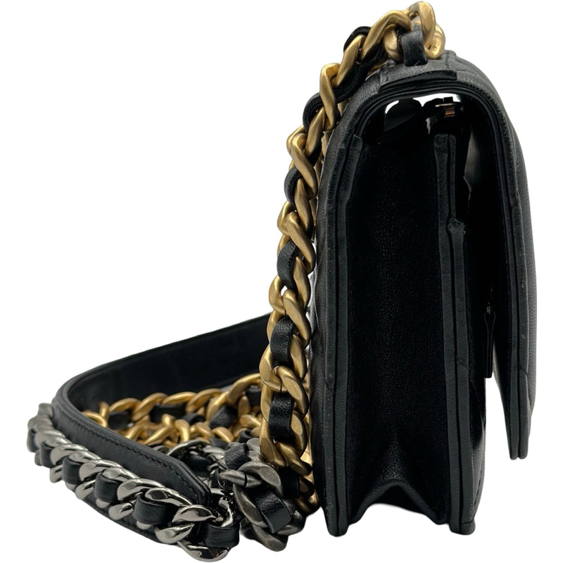 シャネル CHANEL CHANEL 19 チェーンウォレット AP0957 ブラック